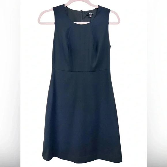 Jacob little black mini dress, Size 4, sleeveless cocktail sheath dress,  lined - Picture 1 of 9